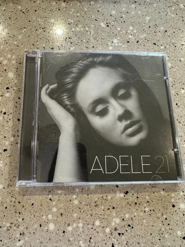 Adele rolling in - –,